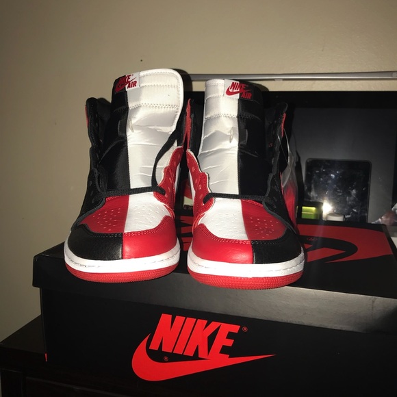 Jordan retro 1's Half Half